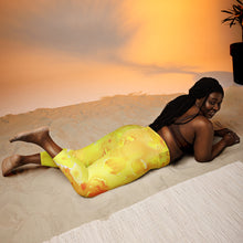 Load image into Gallery viewer, Suranya Yoga Capri Leggings