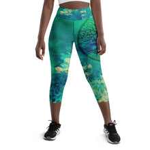 Load image into Gallery viewer, Tree of Life Heart Chakra Yoga Capri Leggings